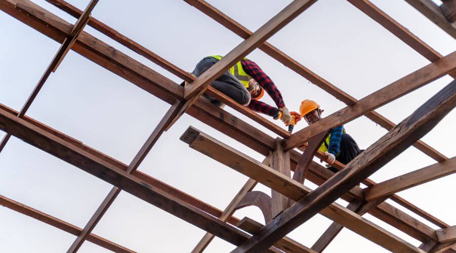 Professional gutter cleaning in Round Mountain, TX